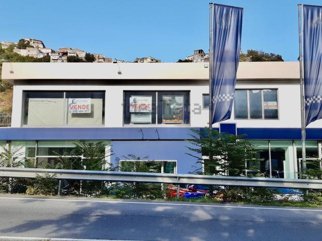 Appartamento in vendita di 100 m² in Viale Lucrezia della Valle