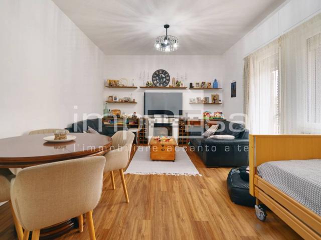 Appartamento in vendita di 100 m² in Viale Luigi Luzzatti, 100