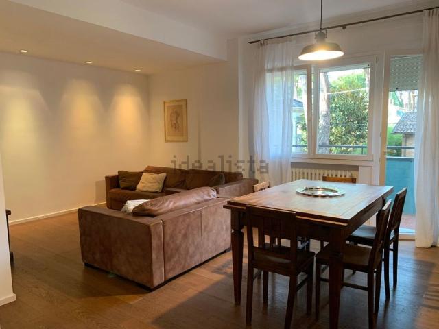 Appartamento in vendita di 100 m² in Viale Maria Ceccarini