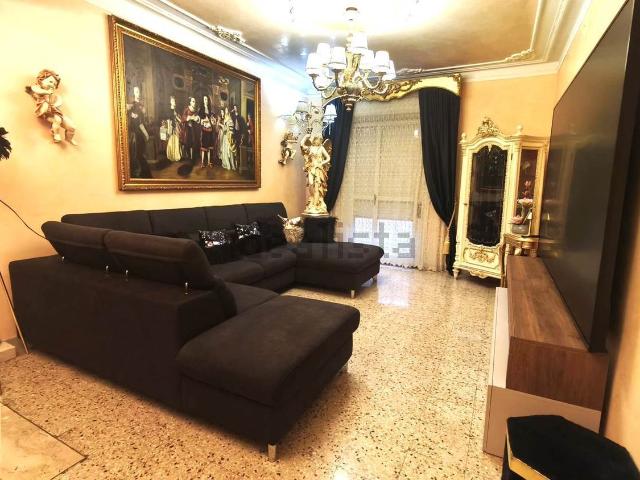 Appartamento in vendita di 100 m² in Viale Moncada, 21