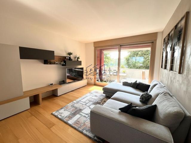 Appartamento in vendita di 100 m² in Viale Paola Frassinetti