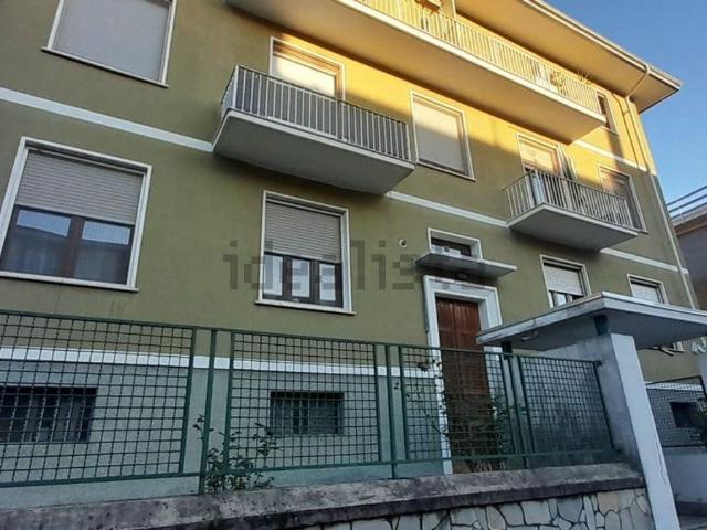 Appartamento in vendita di 100 m² in Viale Papa Giovanni XXIII, 79