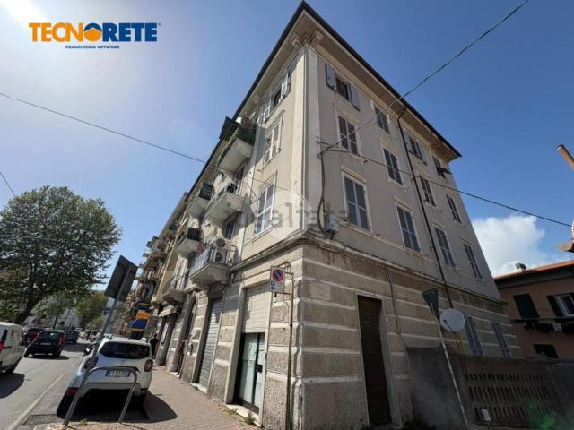 Appartamento in vendita di 100 m² in Viale San Bartolomeo, 367