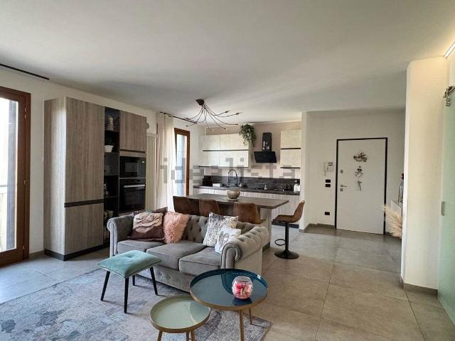 Appartamento in vendita di 100 m² in Viale San Lazzaro, 189