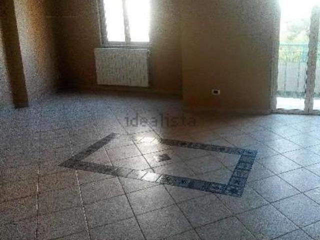 Appartamento in vendita di 100 m² in Viale Sicilia