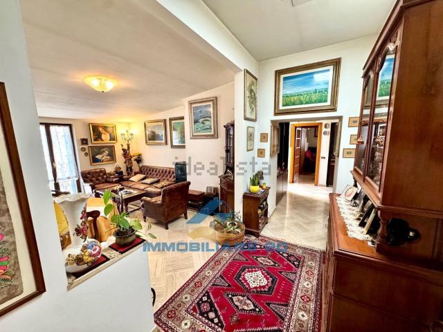 Appartamento in vendita di 100 m² in Vico dei Mazzaclocchi, 11