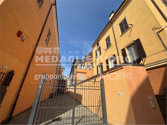 Appartamento in vendita di 100 m² in Vicolo Foschieri