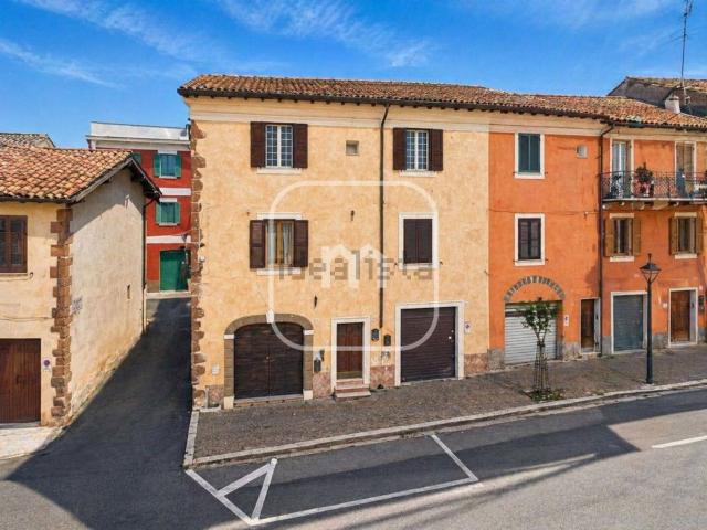 Appartamento in vendita di 100 m² in Borgo San Martino