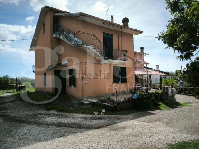 Appartamento in vendita di 100 m² in Contrada Musale, 3