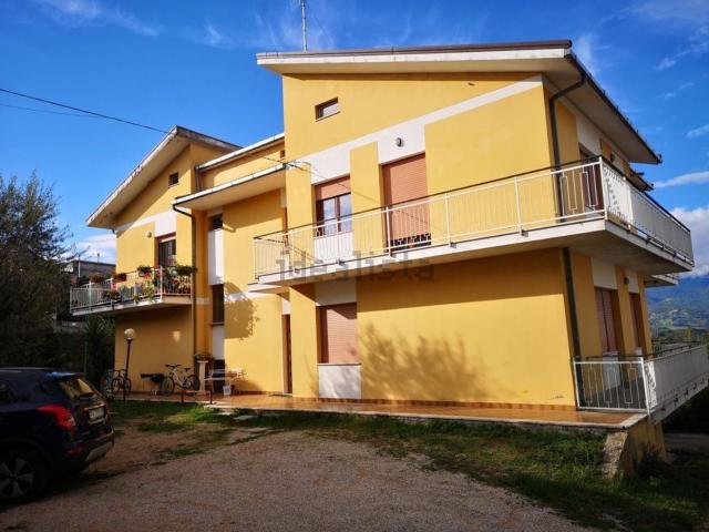 Appartamento in vendita di 100 m² in Contrada Saraceno, 161