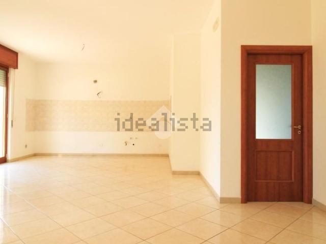 Appartamento in vendita di 100 m² in Contrada Stazione, 175