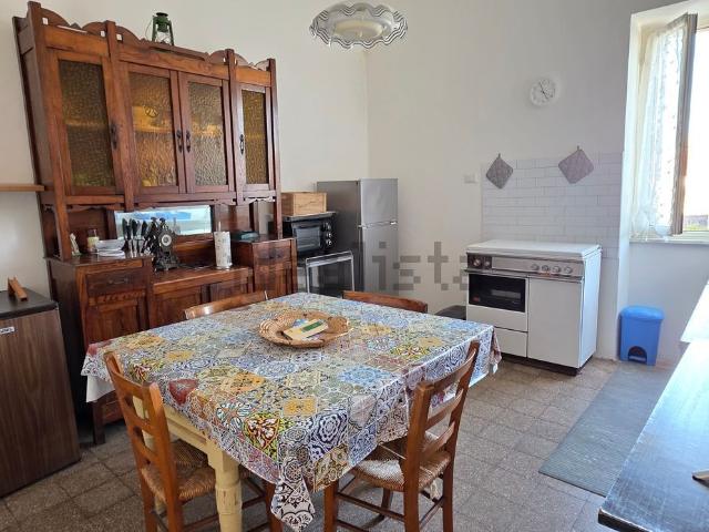 Appartamento in vendita di 100 m² in Corso Vittorio Emanuele, 111