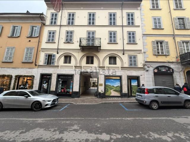 Appartamento in vendita di 100 m² in Corso XXVI Aprile, 87