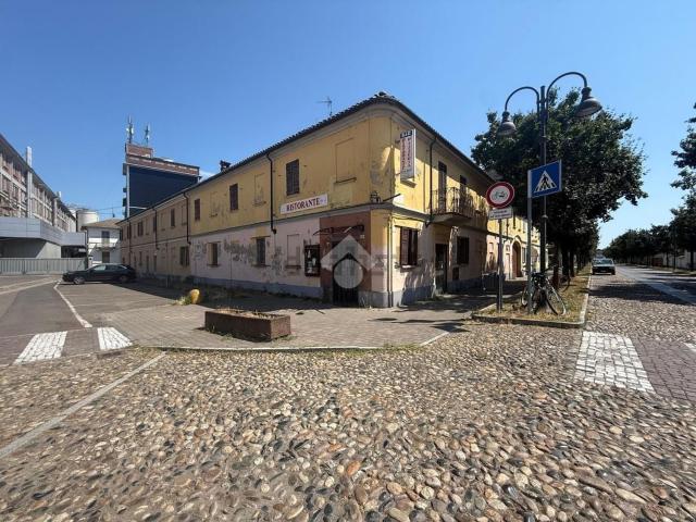 Appartamento in vendita di 100 m² in Corso Amedeo D&apos Aosta, 38