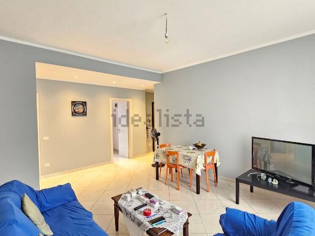 Appartamento in vendita di 100 m² in Corso Giovane Italia, 52