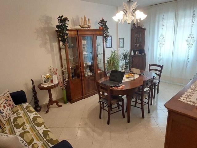 Appartamento in vendita di 100 m² in Corso Giacomo Matteotti, 44