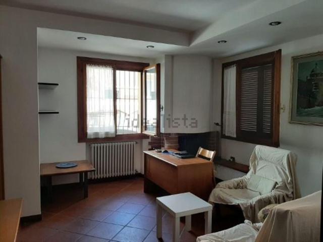 Appartamento in vendita di 100 m² in Corso Giuseppe Garibaldi