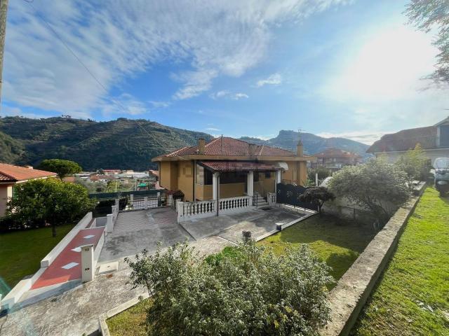 Appartamento in vendita di 100 m² in Corso Italia