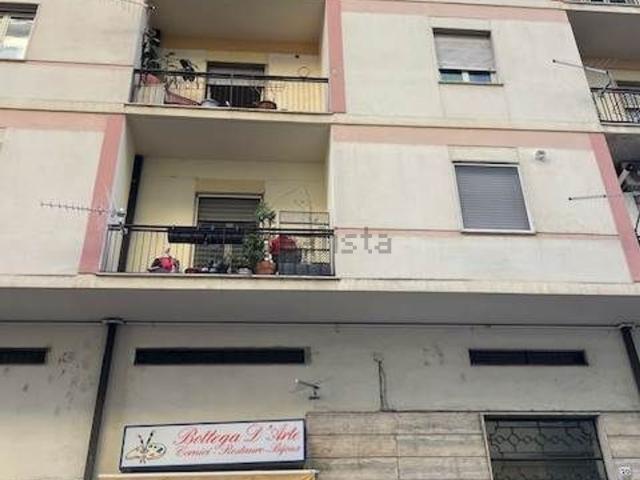 Appartamento in vendita di 100 m² in Corso Luigi Fera, 158