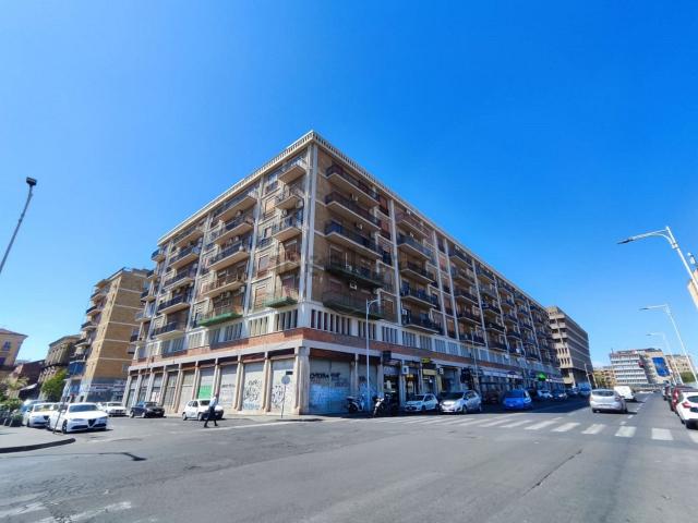 Appartamento in vendita di 100 m² in Corso Martiri della Libertà, 16