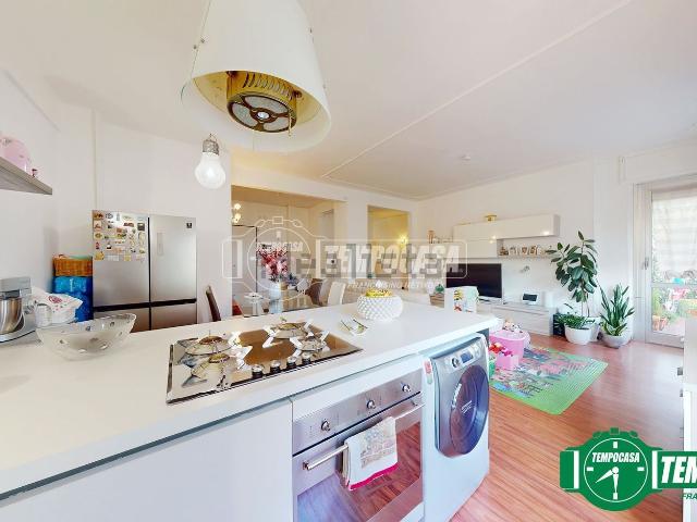 Appartamento in vendita di 100 m² in Corso Martiri della Libertà, 38