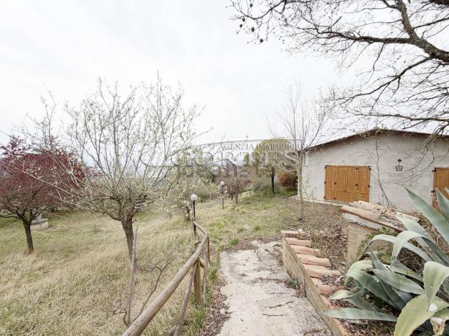 Appartamento in vendita di 100 m² in Località Valdimonte