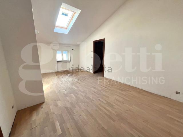 Appartamento in vendita di 100 m² in Località Eutra, 22