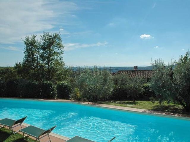Appartamento in vendita di 100 m² in Località Montebuoni, 29