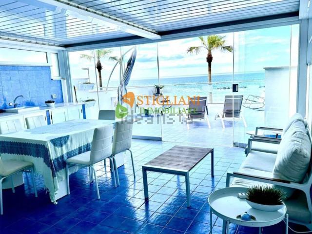 Appartamento in vendita di 100 m² in Lungomare Cristoforo Colombo