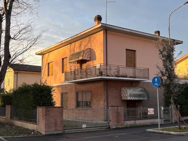 Appartamento in vendita di 100 m² in Piazza Andreoli, 29