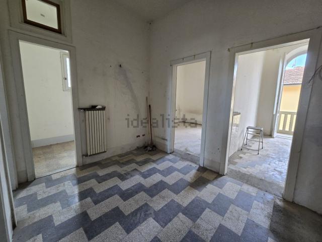 Appartamento in vendita di 100 m² in Piazza Bernardo Tanucci
