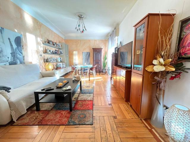 Appartamento in vendita di 100 m² in Piazza Giuseppe Mazzini