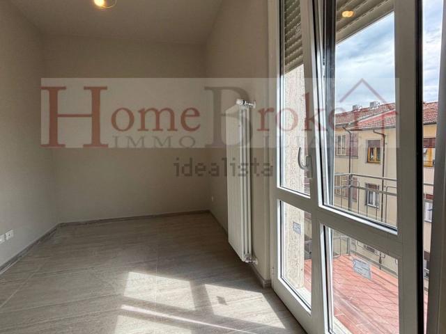 Appartamento in vendita di 100 m² in Piazza Giovanni Antonelli, 5
