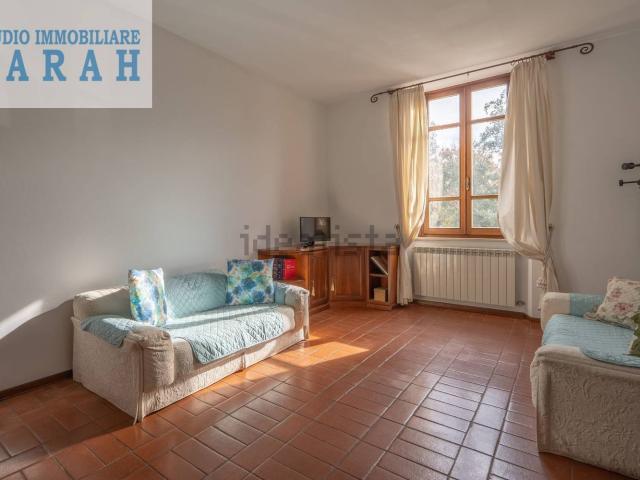 Appartamento in vendita di 100 m² in Piazza Massimo D&apos Azeglio, 11