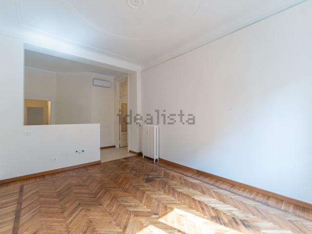 Appartamento in vendita di 100 m² in Piazzale Aquileia, 12