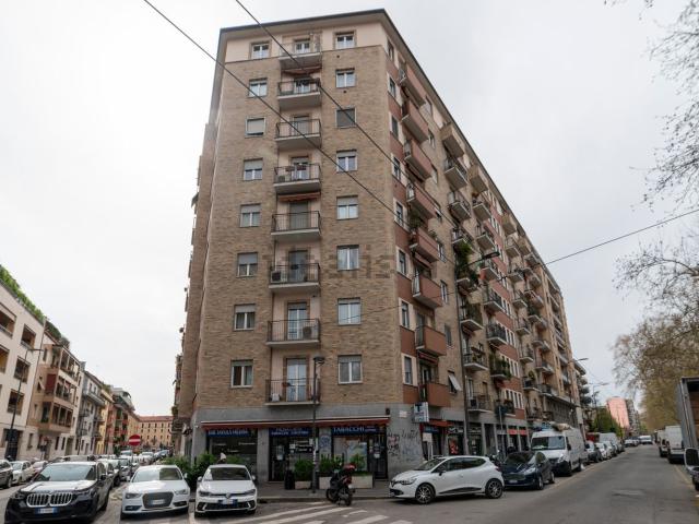 Appartamento in vendita di 100 m² in Piazzale Brescia, 1