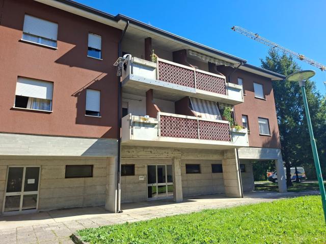 Appartamento in vendita di 100 m² in Piazzale Don G. B. Falzari