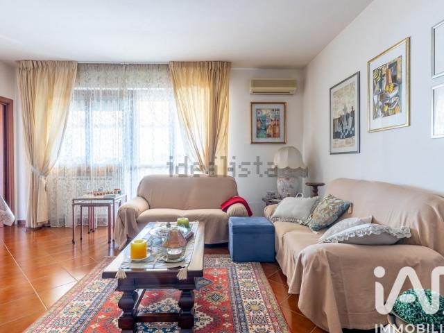Appartamento in vendita di 100 m² in Piazzetta del Gelso, 17