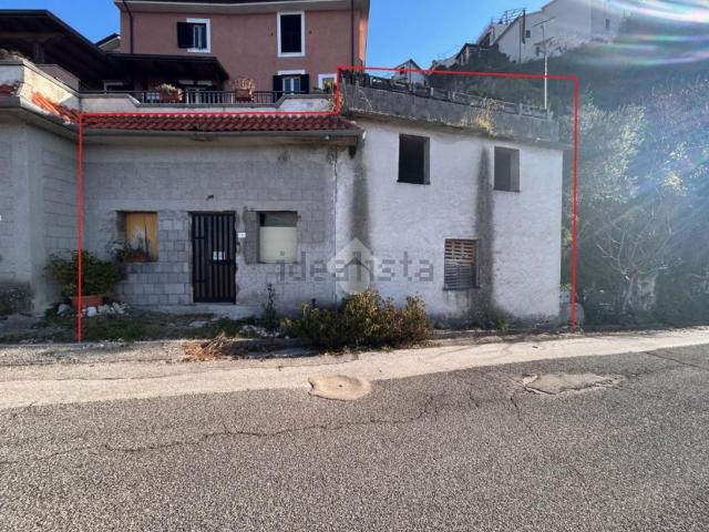Appartamento in vendita di 100 m² in Strada della Codarda, 43