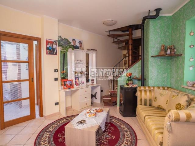 Appartamento in vendita di 100 m² in Strada delle Caminate