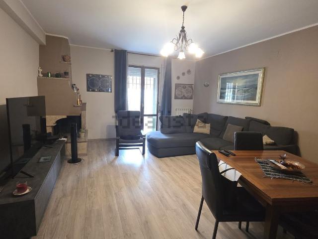 Appartamento in vendita di 100 m² in Strada di Fontana di Polo, 1