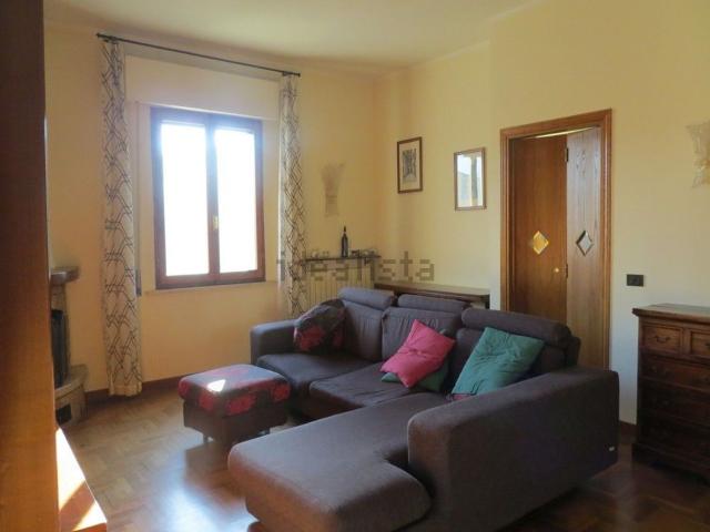 Appartamento in vendita di 100 m² in Strada Massetana Romana