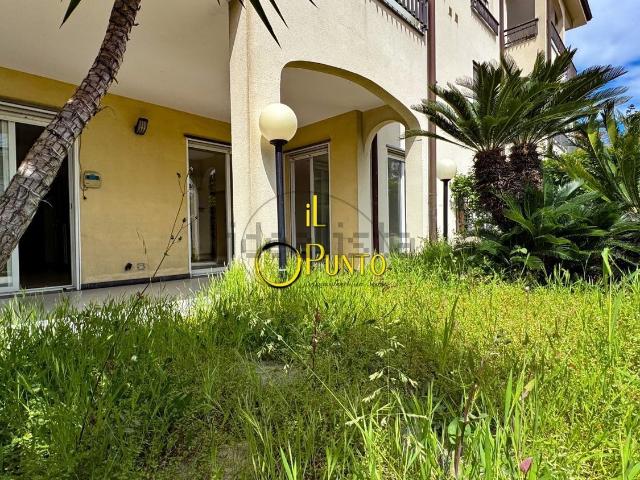 Appartamento in vendita di 100 m² in Strada Solaro, 95