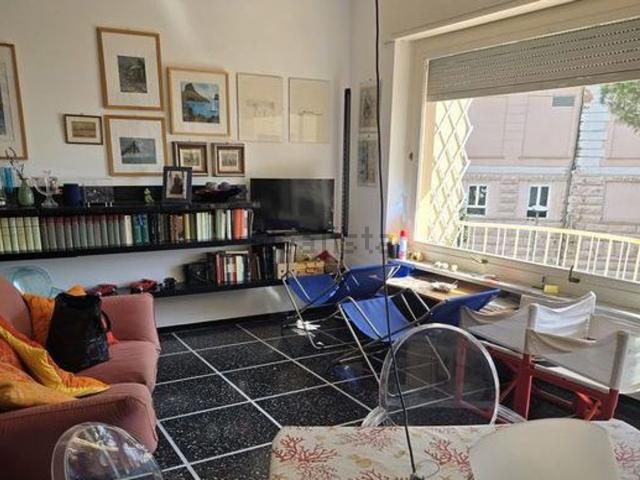 Appartamento in vendita di 100 m² in Strada Statale 1, 54