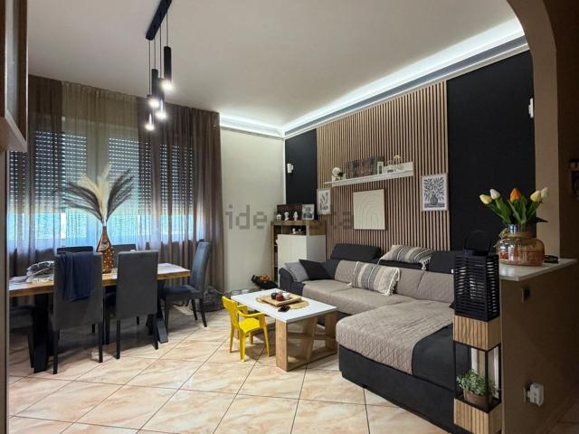 Appartamento in vendita di 100 m² in Strada Statale Soncinese, 4