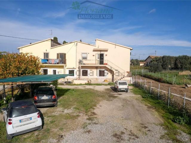 Appartamento in vendita di 100 m² in Strada della Percossa