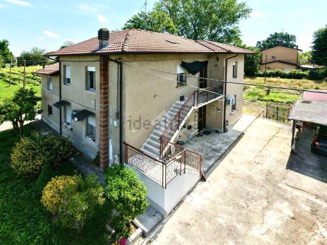 Appartamento in vendita di 100 m² in Strada Reatino, 26