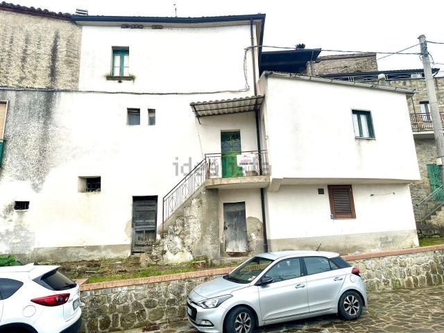 Appartamento in vendita di 101 m² in Via Cavour, 29