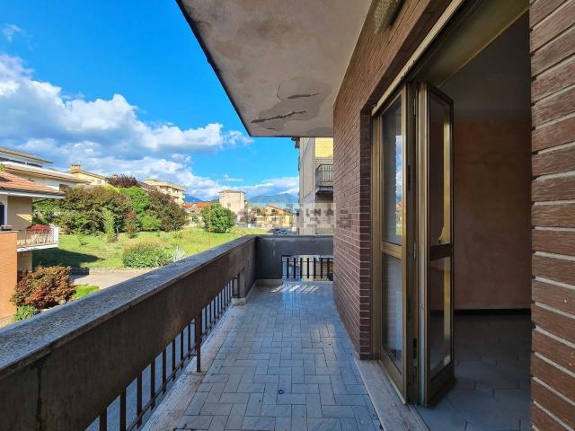 Appartamento in vendita di 101 m² in Via Caio Ponzio