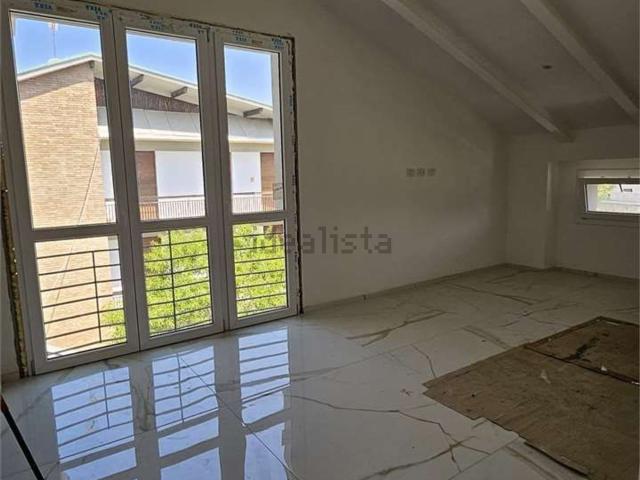 Appartamento in vendita di 101 m² in Via Canaletto
